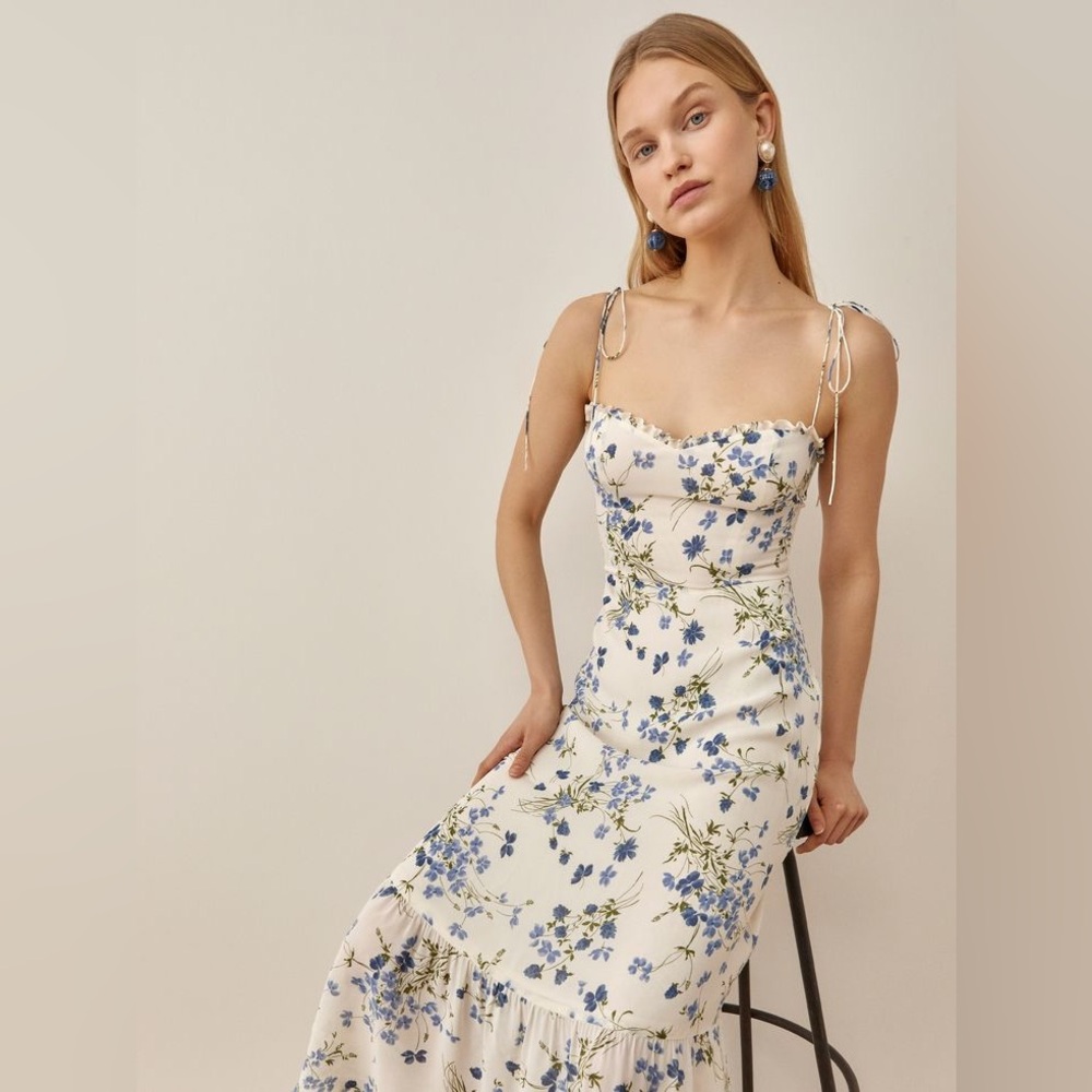 Reformation Enya Dress in Clarita - Floral Midi, White and Blue